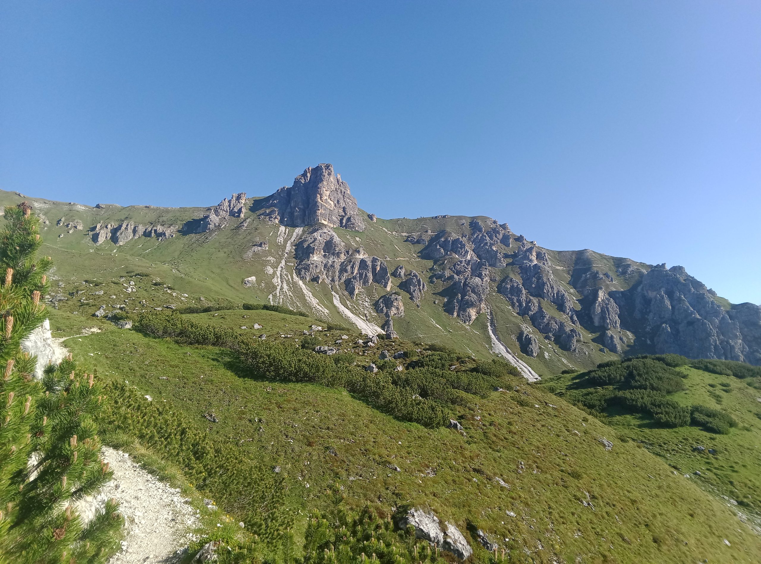 SPÖ-Runde 2025 Tag 14: Starkenburger Hütte – Medraz